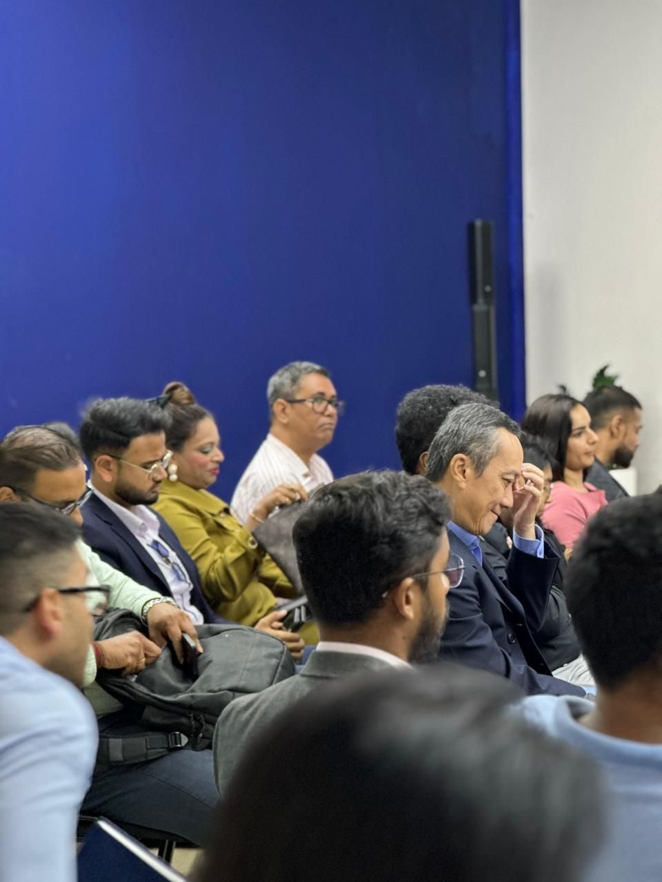 Participants at the Mauritius Finance CRS Refresher and New Developments Workshop